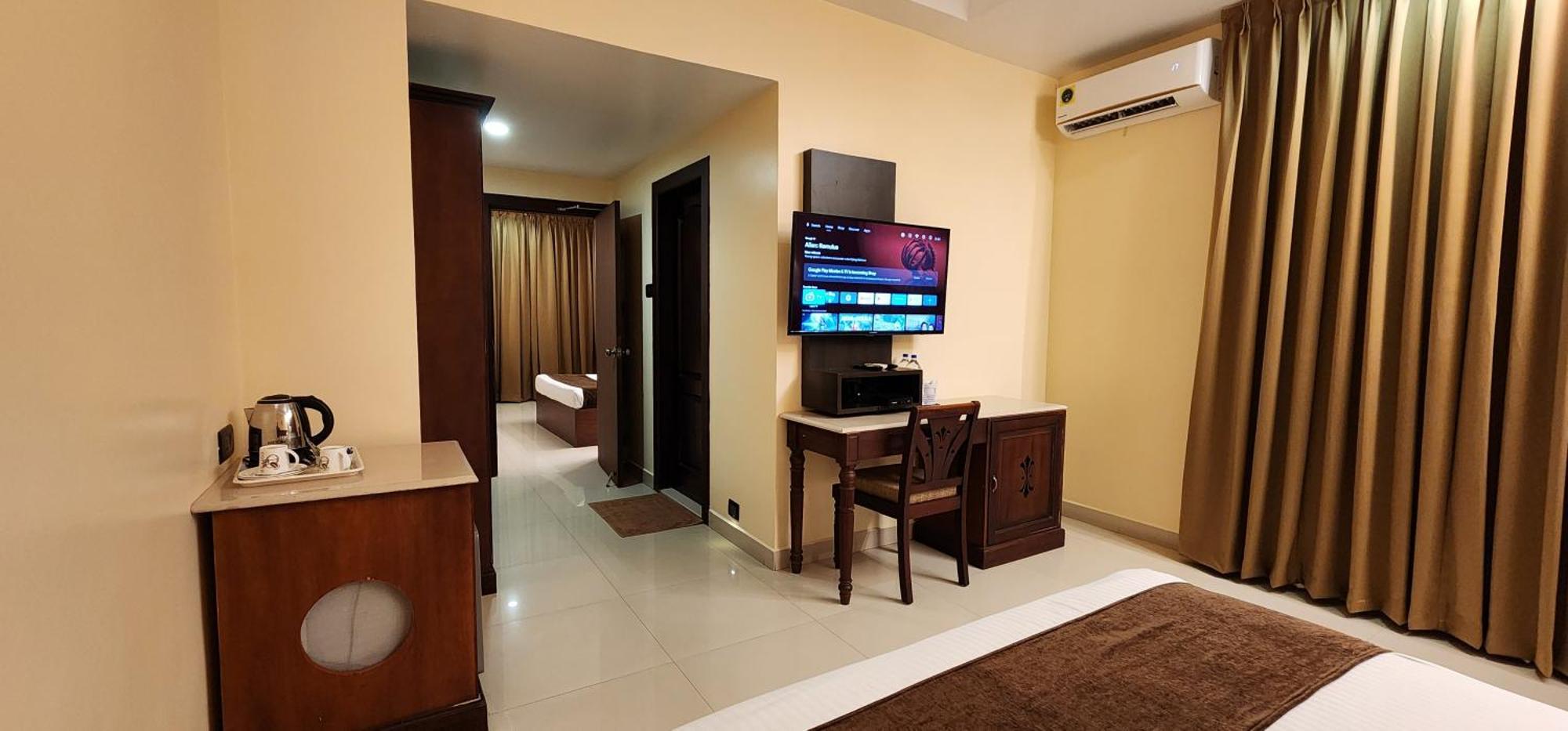 Hotel Arcadia Kottayam Exterior foto