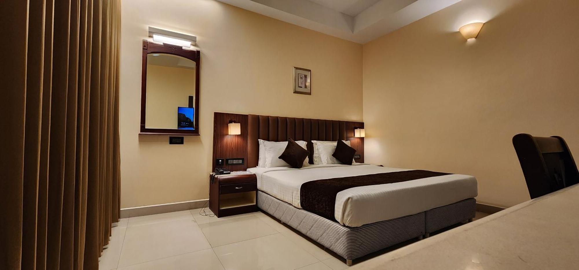 Hotel Arcadia Kottayam Exterior foto